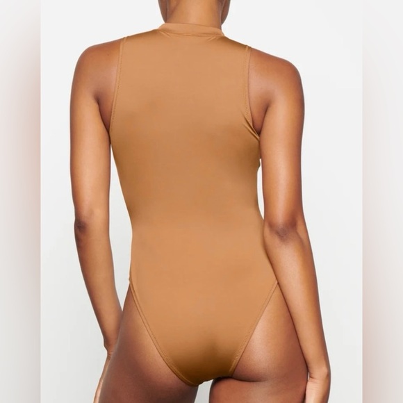 NWT SKIMS almond- High Neck One Piece Swimsuit with Sleek Zip Front - Picture 3 of 9